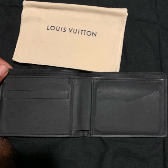 COPY - Louis Vuitton Wallet - Picture 2 of 4